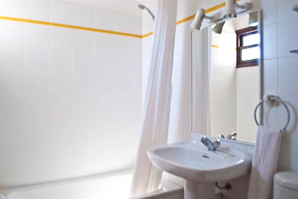 Фото Apartamentos Sa Cala