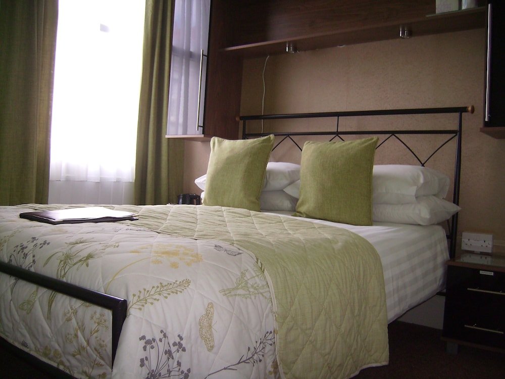 Фото Langdon Villa Guest House