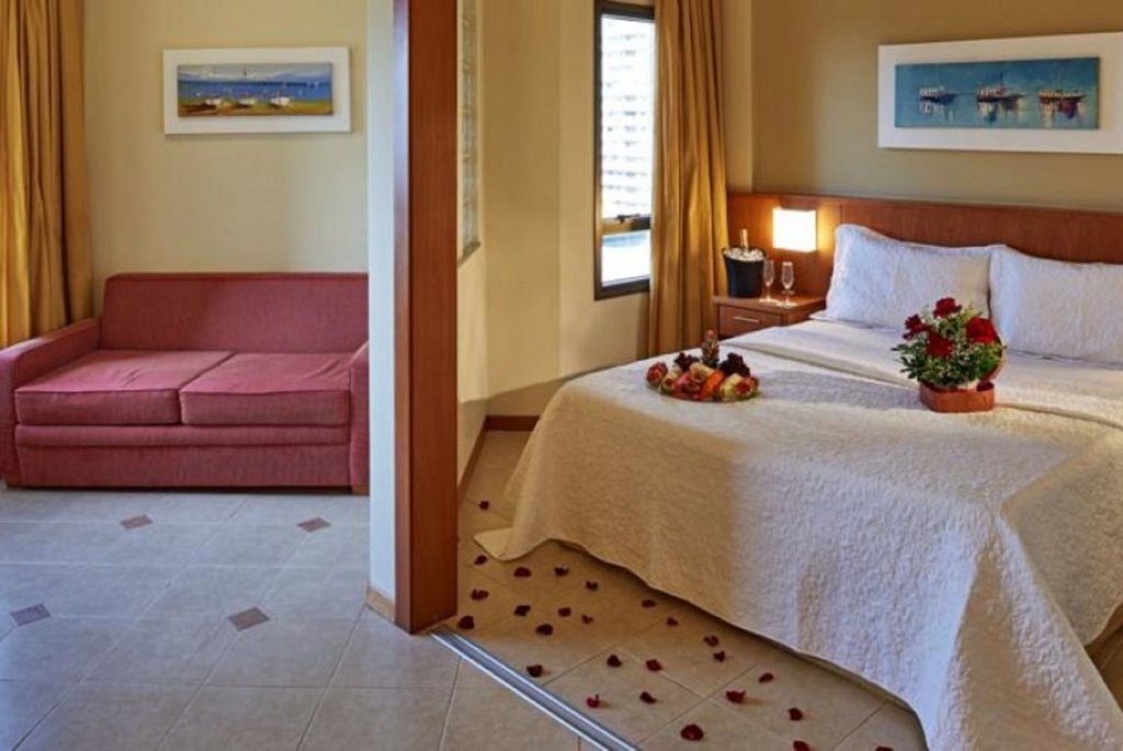 Фото 216056865908