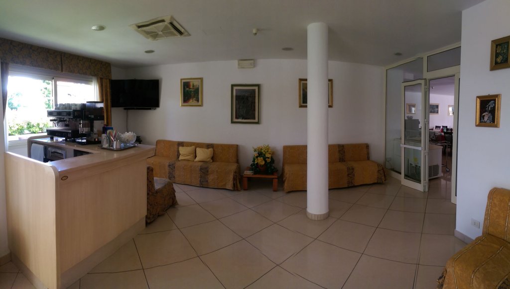 Фото Hotel Pigalle