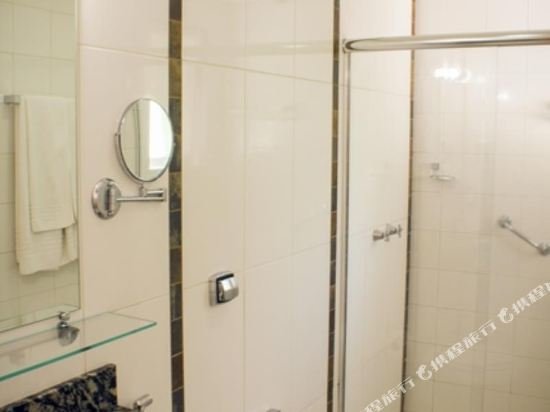 Фото Charrua Hotel