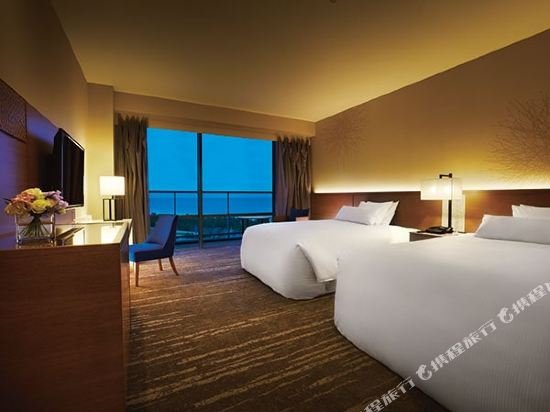 Фото Hotel Crimson Palace