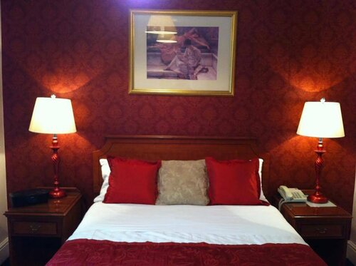 Гостиница Crystal Hotel в Кембридже