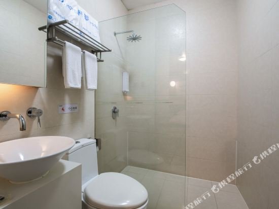 Фото Colour Inn Shenzhen Dongmen Branch