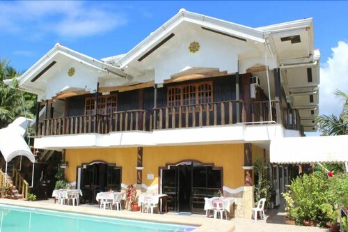 Гостиница Villa Limpia Beach Resort