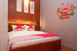 RedDoorz Premium near Centre Point Mall Medan (North Sumatra, Kota Medan City), hotel