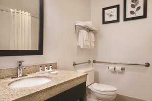Гостиница Country Inn & Suites by Radisson Indianapolis East