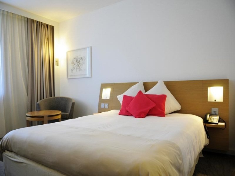 Фото Novotel Zurich Airport Messe