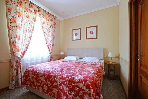 Гостиница Premier Hotel Pochaiv в Почаеве