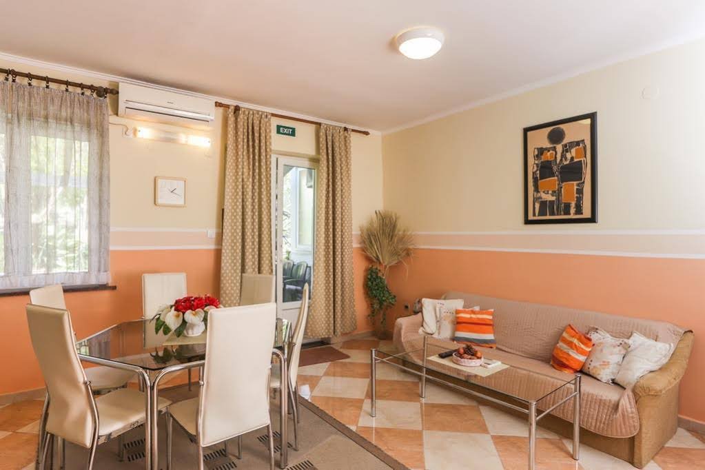 Фото Apartments Nicol