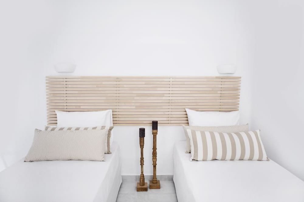 Фото Mykonos Dot Apartments