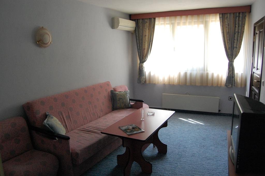 Фото отеля 4