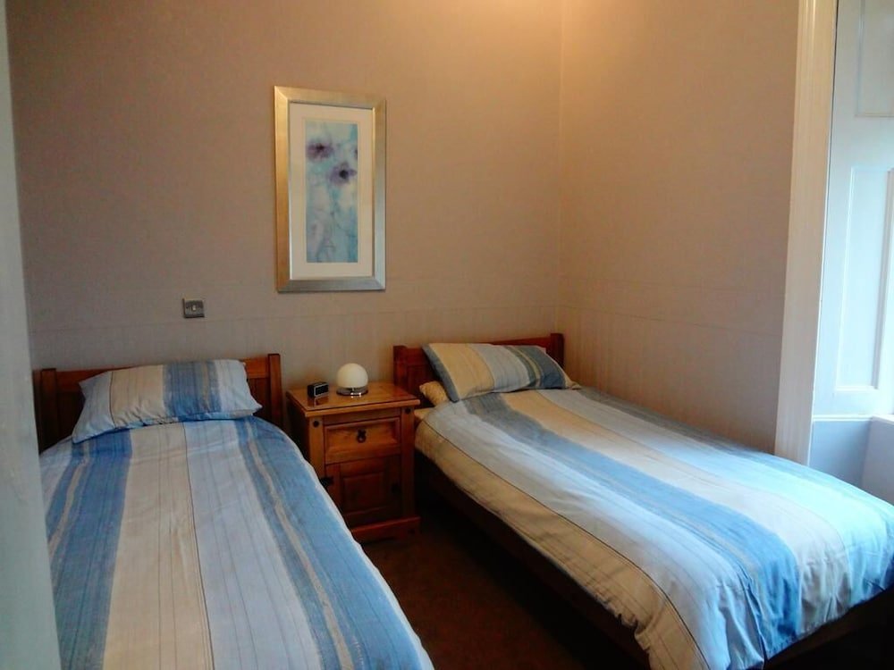 Фото Macbeth Arms