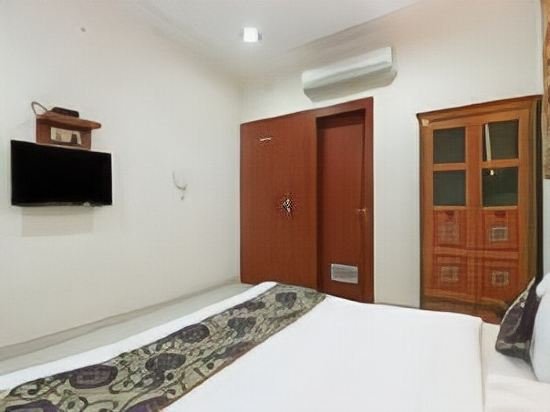 Фото Hotel Durga Silver Line