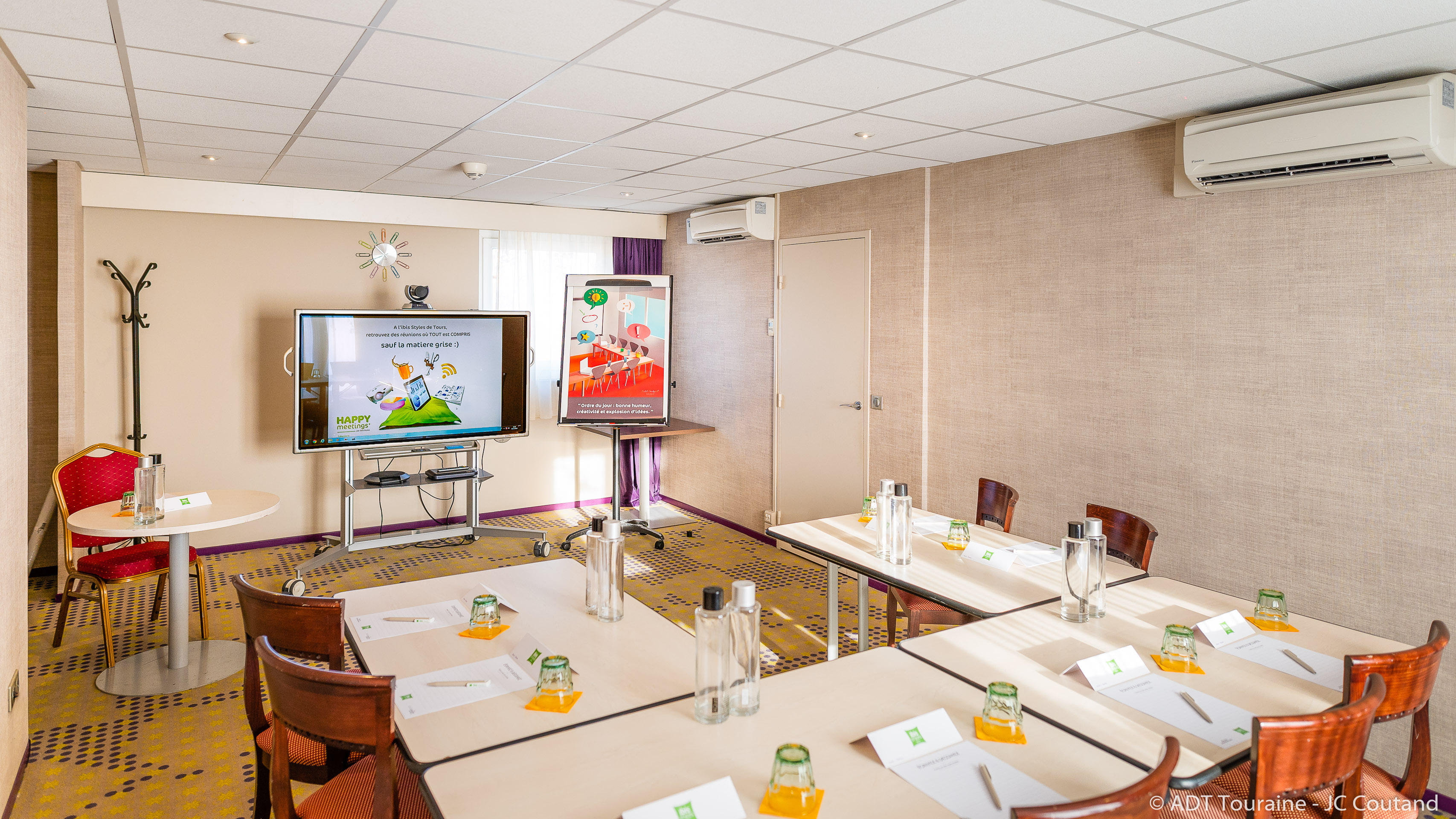 Фото Ibis Styles Tours Centre