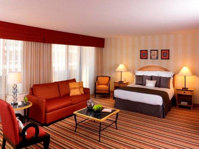 Фото Crowne Plaza Atlanta Midtown an Ihg Hotel 