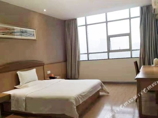 Фото 7 Days Inn Hengyang Jiefang West Road Nanhua University Branch