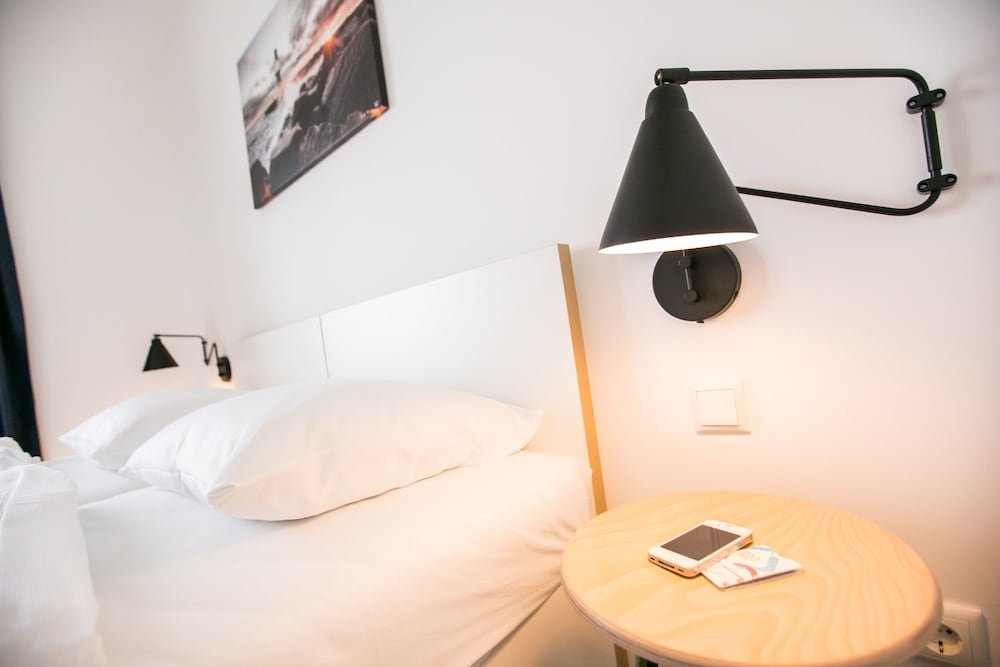 Фото Dock Inn Hostel Warnemünde