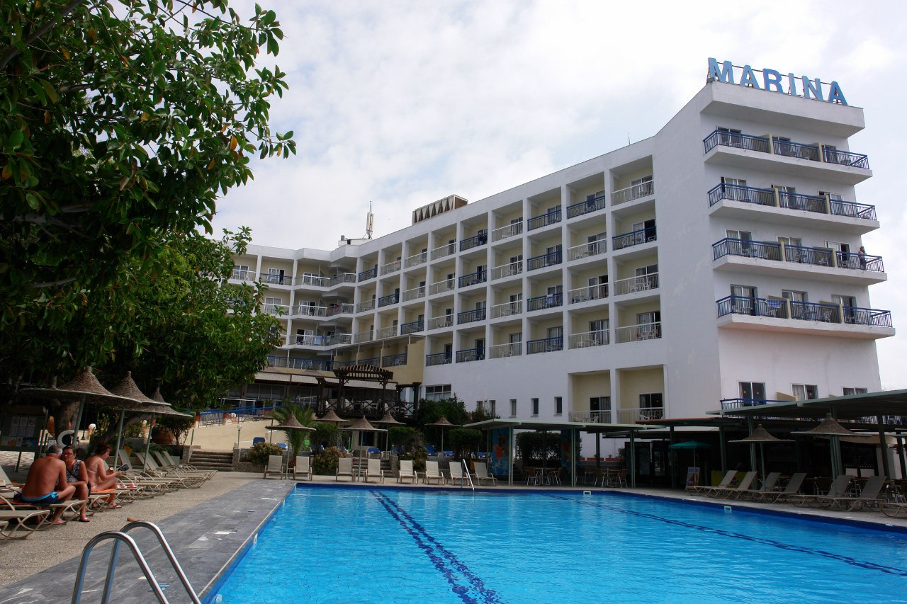 Фото отеля 1