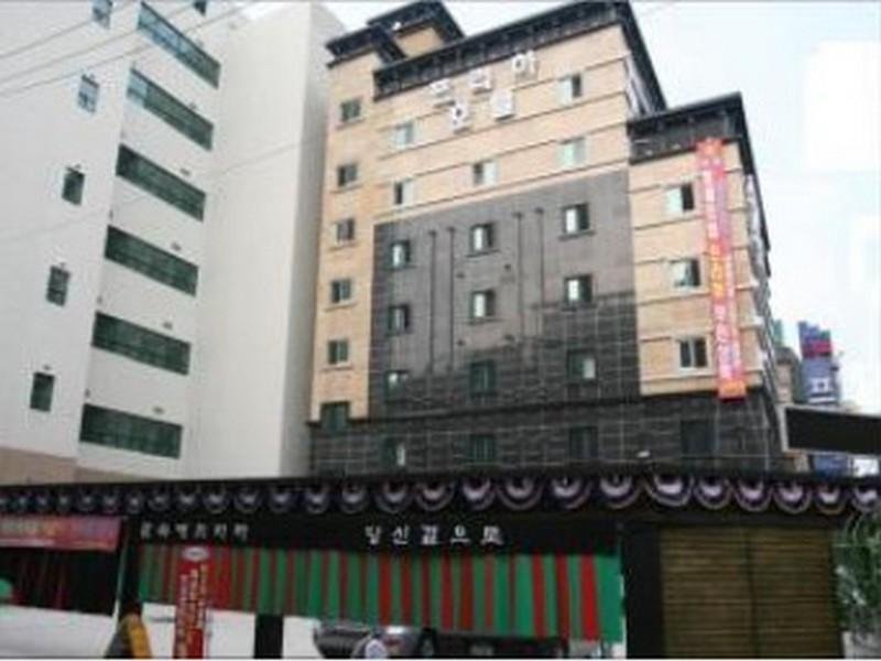 Фото отеля 1