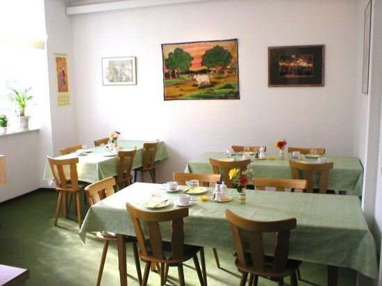 Фото Ferienwohnungen Neumann