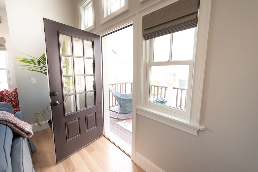 Фото The Newport Lofts - 364 Thames Street