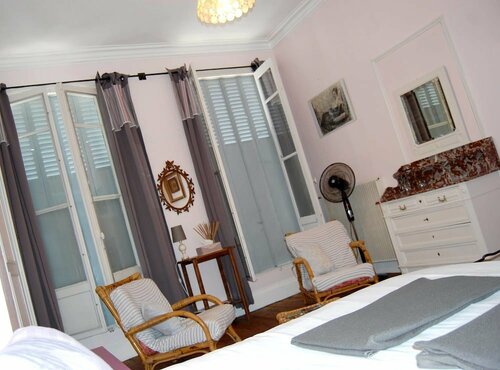 Гостиница Madeleine Bergerac Chambres Dhotes в Бержераке