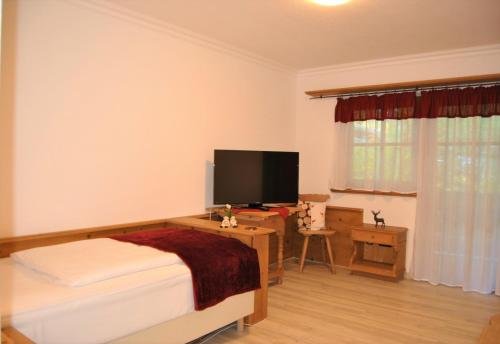 Фото Landhotel Lärchenhügel