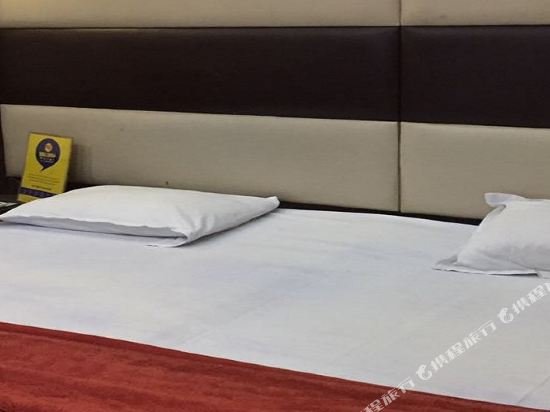 Фото Hotel Diamond Suites