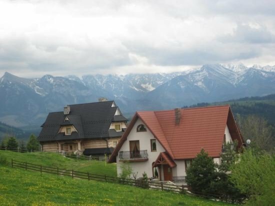 Гостиница Przystań w Tatrach - Przytulne Domki i Apartamenty-Luxury Chalets and Apartments