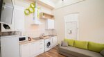 Honey Apartment with Balcony (vulytsia Solomii Krushelnytskoi, 3) ، سكن للإيجار اليومي
