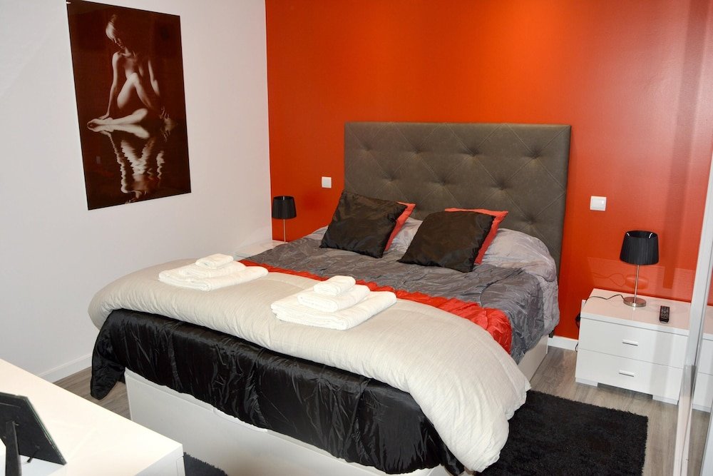 Фото House With 3 Bedrooms in Funchal, With Wonderful sea View, Private Pool, Enclosed Garden Near the Beach