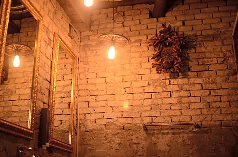 Фото Kimchee Hongdae Guesthouse - Hostel