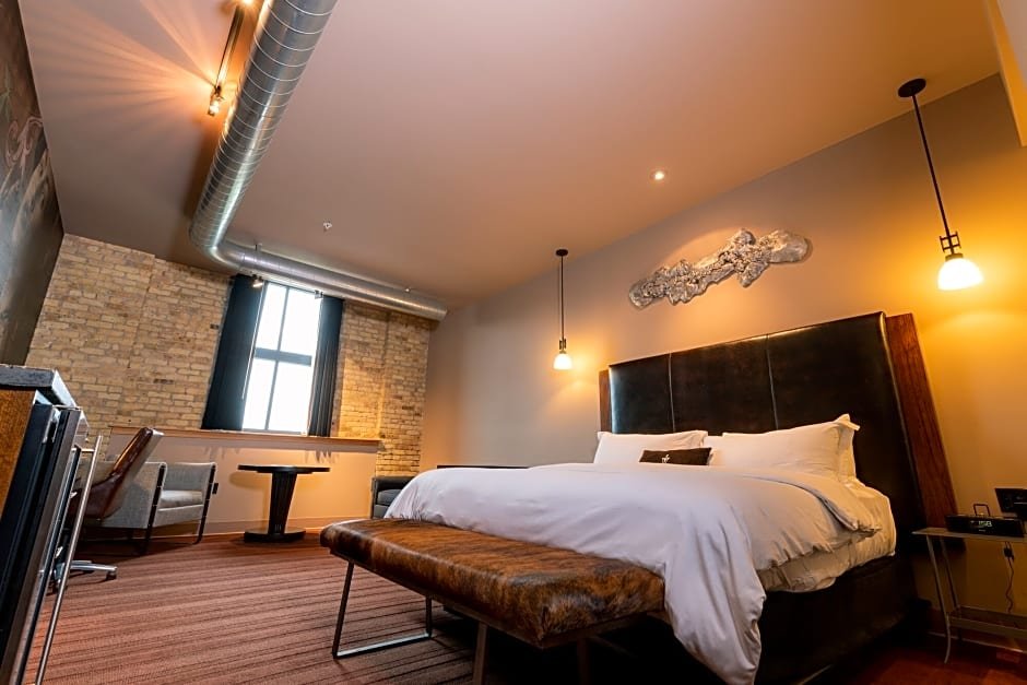 Фото The Iron Horse Hotel