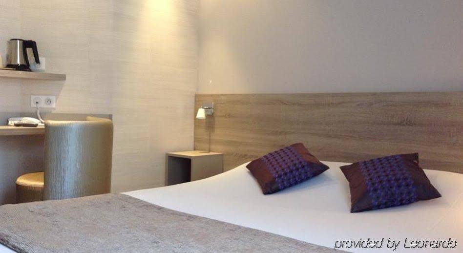 Фото Hotel de la Fontaine