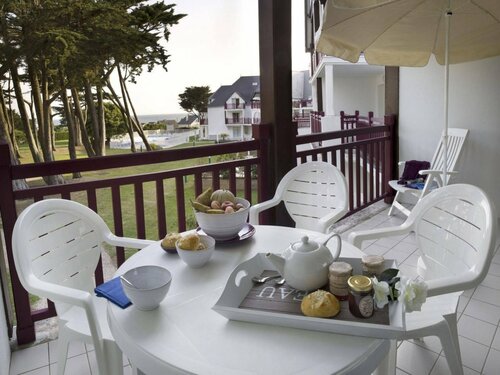 Гостиница Pierre & Vacances Premium Le Domaine de Cramphore