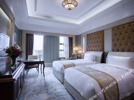 Фото Chongqing Auwi Hotel