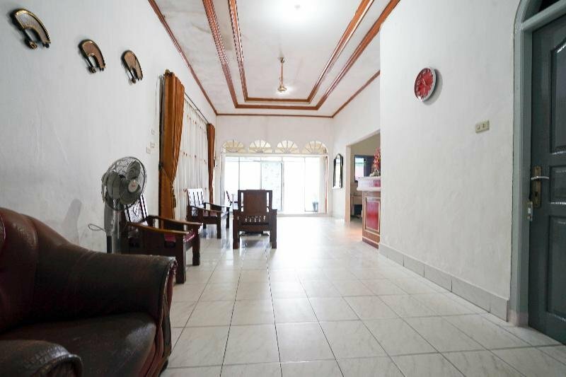 Hotel Hotel Idayu by Oyo Rooms, Palembang, photo