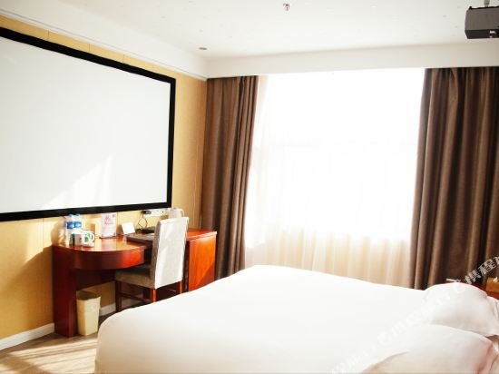 Фото GreenTree Inn ZhenJiang JieFang Road University Affiliated Hospital Ex