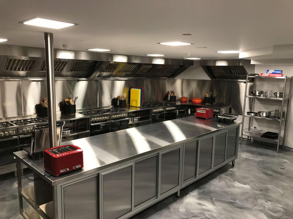 Фото Studio 8 Residences - Adults Only