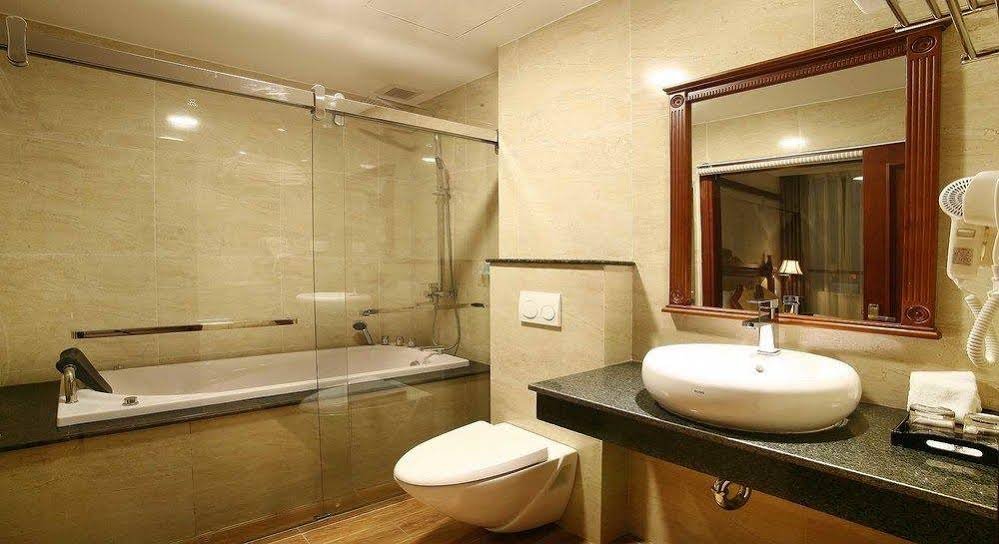 Фото Western Hanoi Hotel