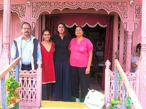 Внешний вид отеля Golden Flower Heritage Houseboat в Сринагаре, фото 4