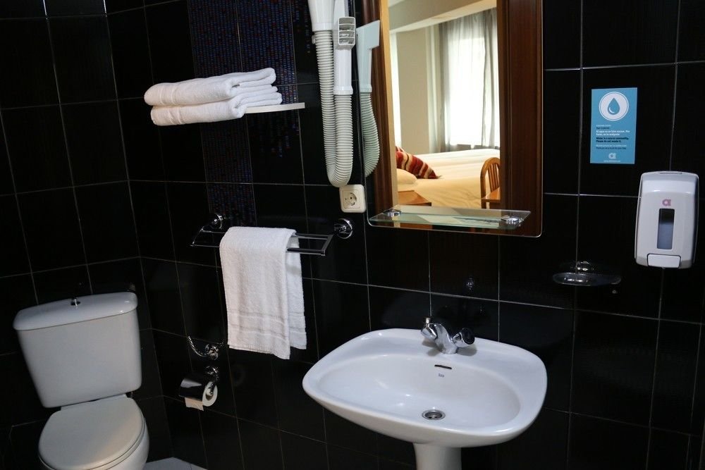 Фото Hostal Alda Palencia Plaza