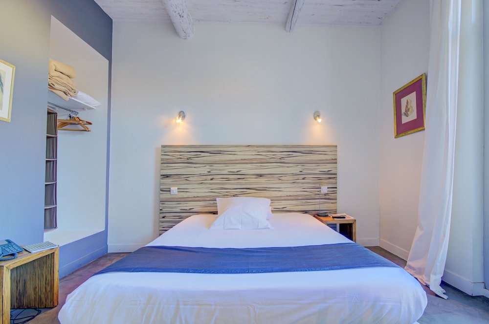 Фото Hotel EN Ville