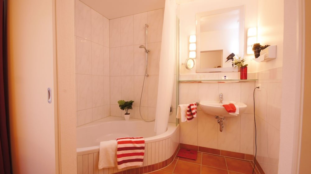 Фото HofHotel Krähenberg