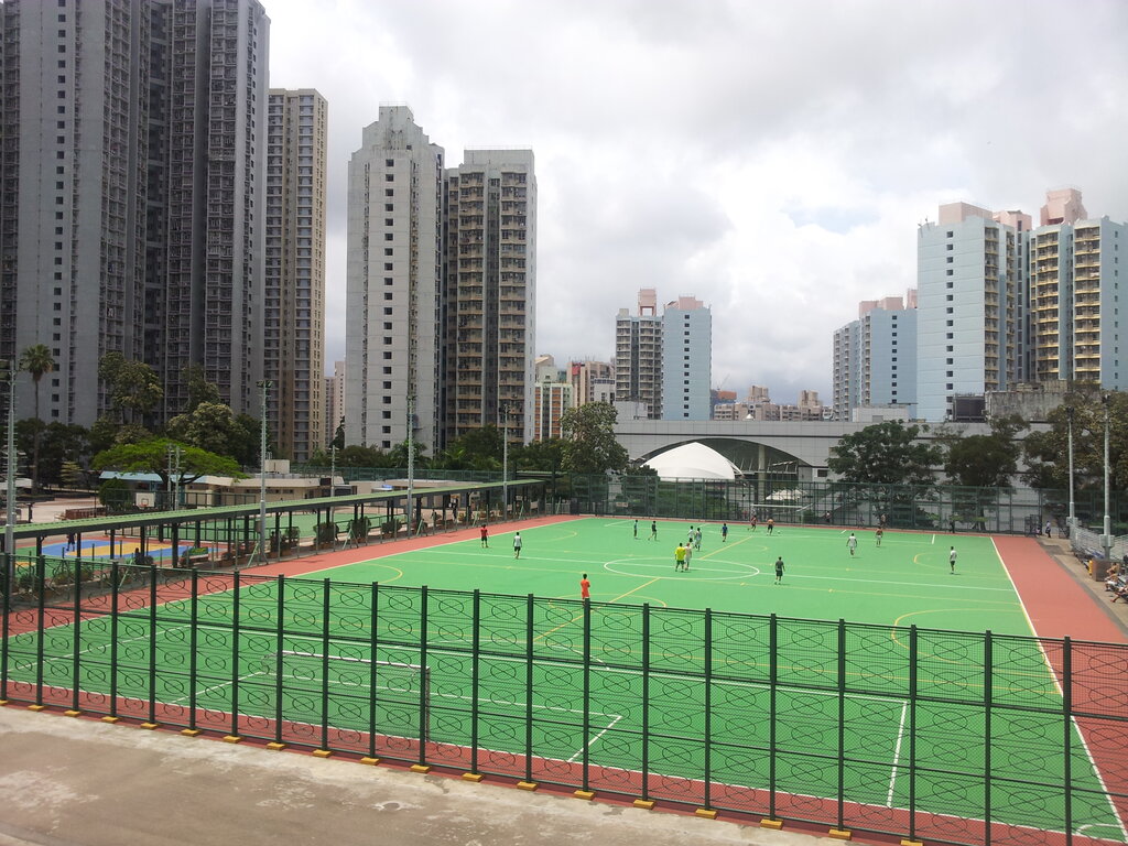 Sports ground Tsz Wan Shan Estate Central Playground, Kowloon, photo