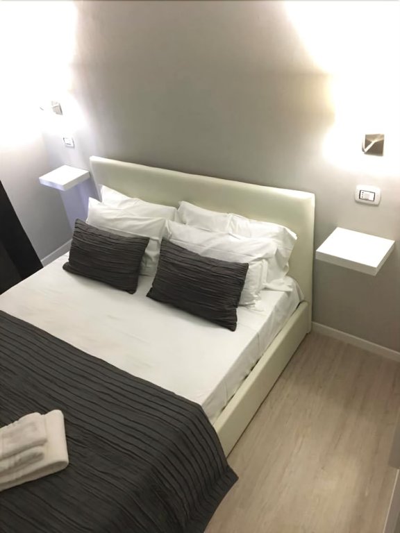 Фото Re Carlo Rooms