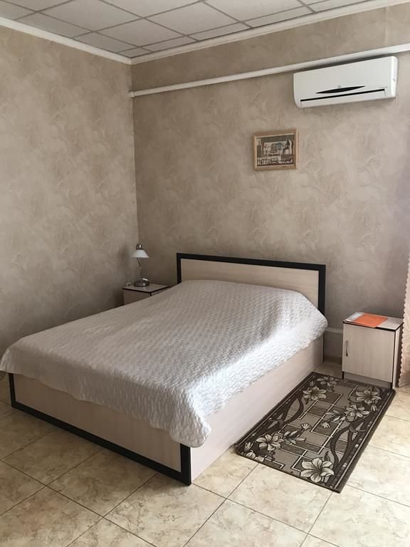 Фото Оптимист