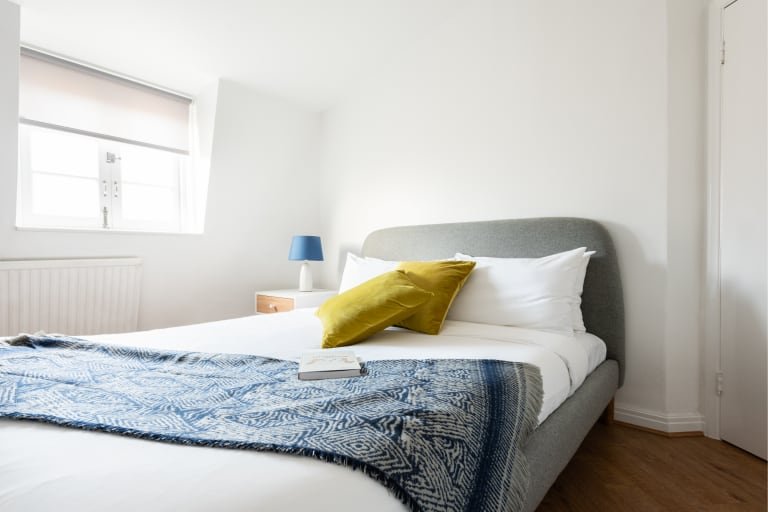 Фото The Hyde Park Mansion Place - Lovely 3bdr Flat