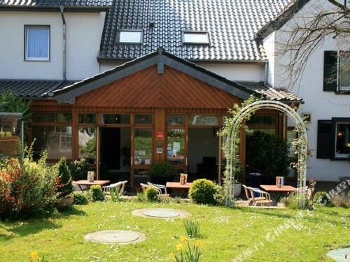 Гостиница Hotel und Restaurant Eurohof в Мёрсе